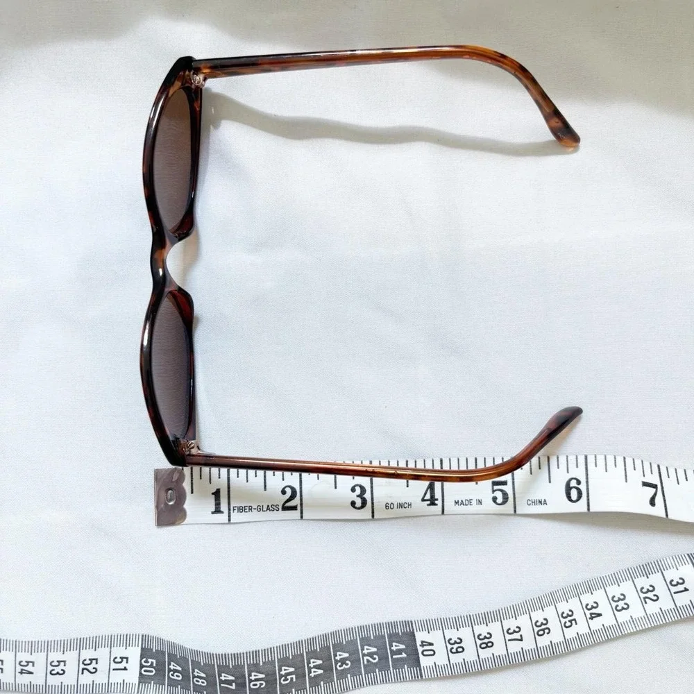 Brown Amber Tortoiseshell Slim Oval Sunglasses Vintage Y2K